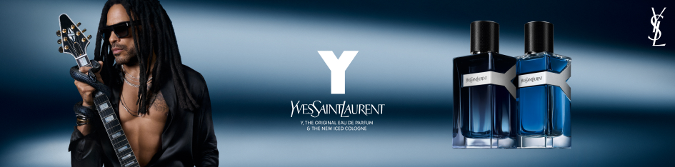 Markenbanner von Yves Saint Laurent Y: Musiker mit Sonnenbrille und Gitarre neben zwei blauen Y Eau de Parfum und Eau de Cologne Flakons vor blauem Hintergrund.